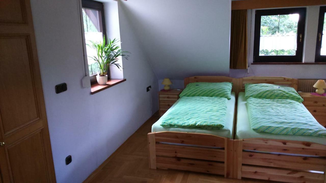 Апартаменты Haus Ruf Виндишгарстен Экстерьер фото