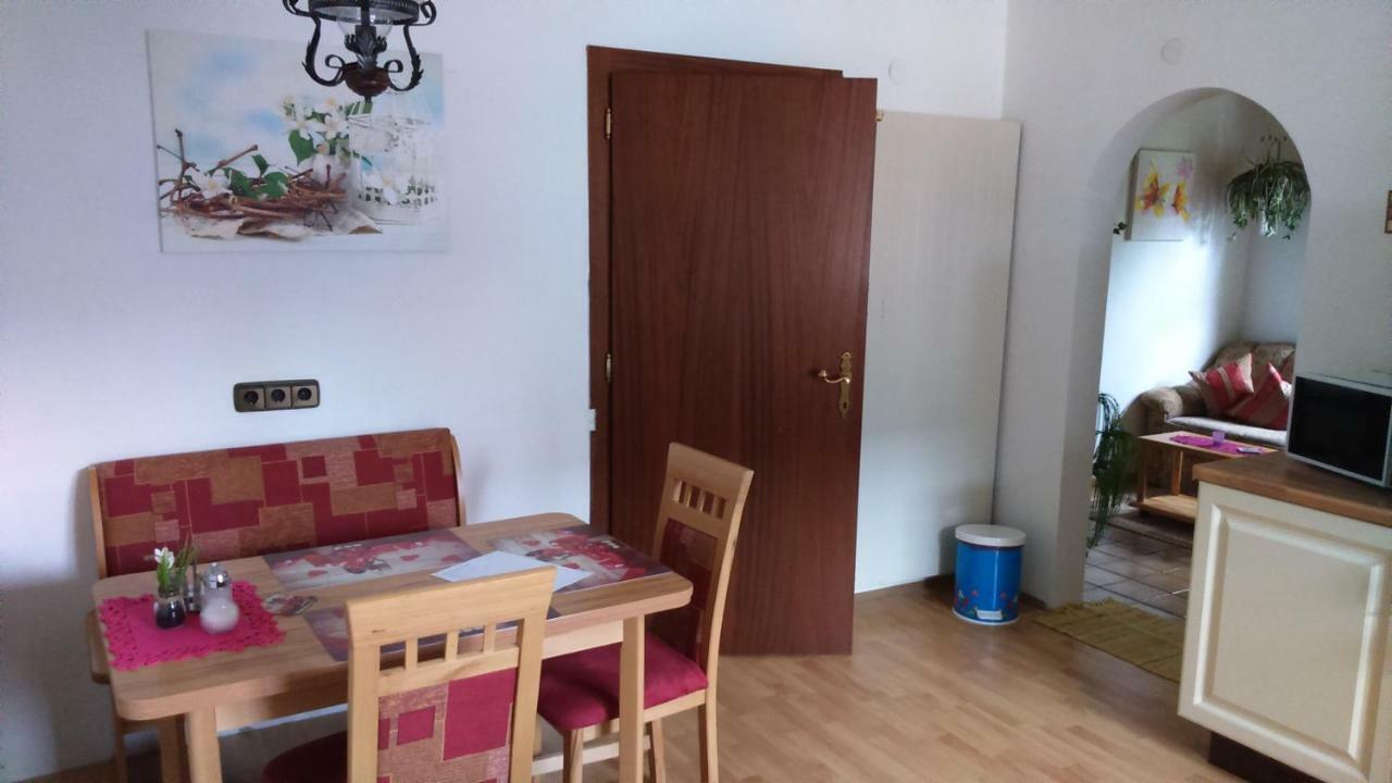 Апартаменты Haus Ruf Виндишгарстен Экстерьер фото