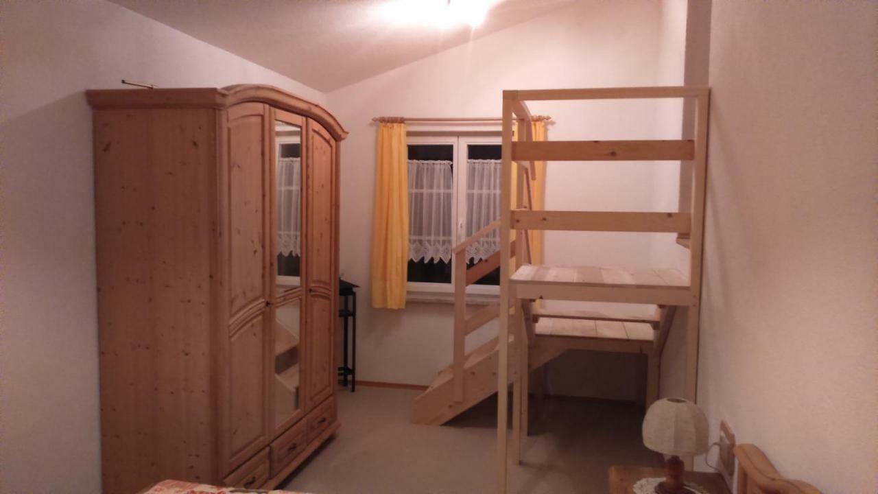 Апартаменты Haus Ruf Виндишгарстен Экстерьер фото